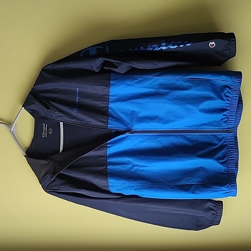 Champion boys sz Large rain jacket